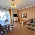 Apartment Catedrala Blue *