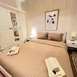 Catedrala Blue Apartment *