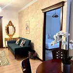 Catedrala Blue Apartment *