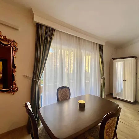 Catedrala Blue Apartment