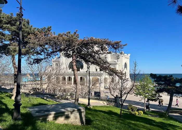 Catedrala Blue Köstence