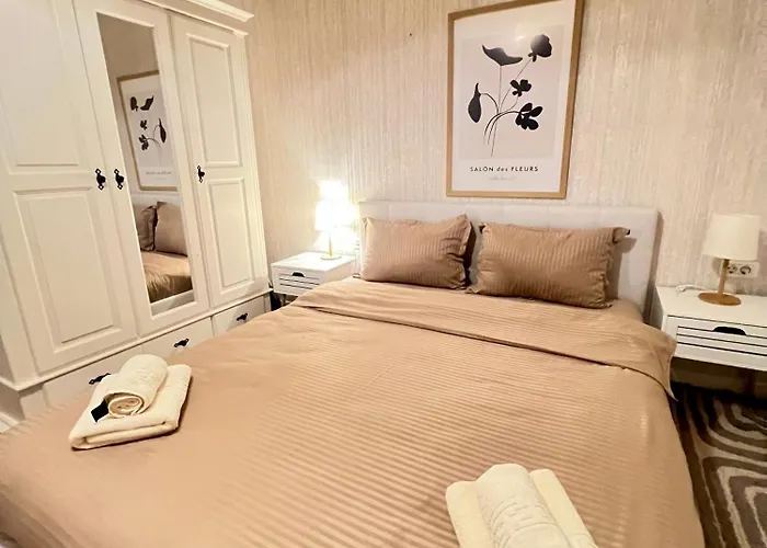 Catedrala Blue Daire *